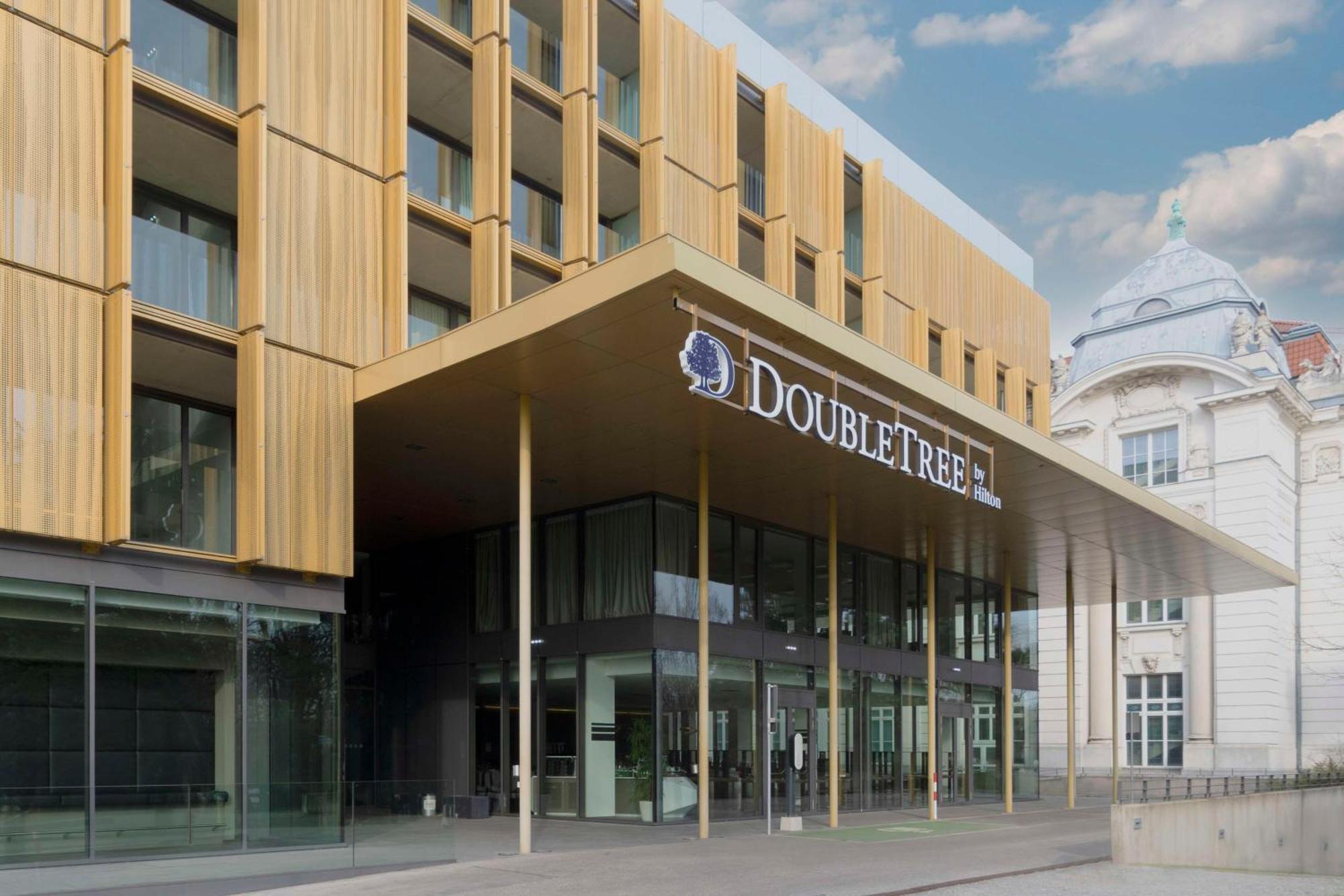 Doubletree by Hilton Wien Schönbrunn Exterior foto